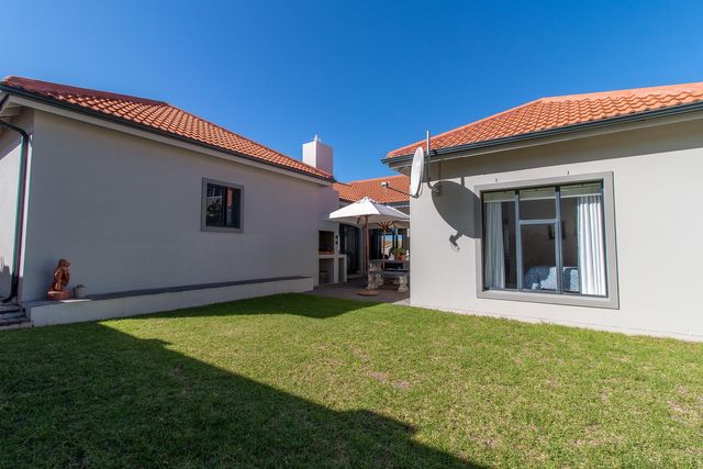 3 Bedroom Property for Sale in Onrus Western Cape